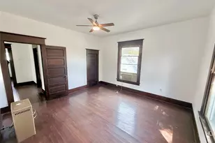 517 W Hull St, Denison, TX 75020 - Photo 24