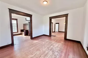 517 W Hull St, Denison, TX 75020 - Photo 10