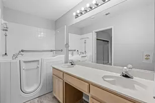 7301 Wagonwheel Rd, Fort Worth, TX 76133 - Photo 14