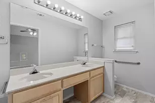 7301 Wagonwheel Rd, Fort Worth, TX 76133 - Photo 12