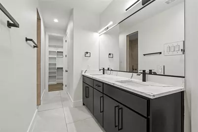 2626 Southland Street, Dallas, TX 75215 - Photo 18