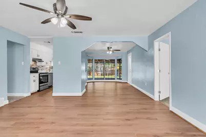 212 Mountain View Drive, Azle, TX 76020 - Photo 6