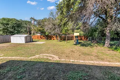 212 Mountain View Drive, Azle, TX 76020 - Photo 26
