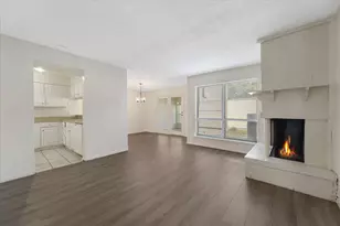 2023 Court Pl, Garland, TX 75041 - Photo 8