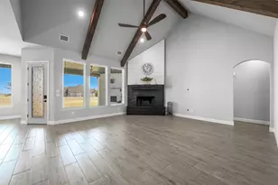 252 Harvard Ln, Springtown, TX 76082 - Photo 6