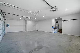 252 Harvard Ln, Springtown, TX 76082 - Photo 36