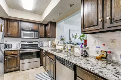 829 Creekside Drive, Lewisville, TX 75067 - Photo 8