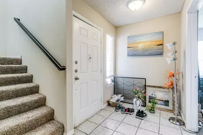 829 Creekside Drive, Lewisville, TX 75067 - Photo 2