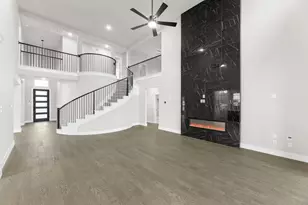 2544 Riverchase Wy, Grand Prairie, TX 75054 - Photo 8