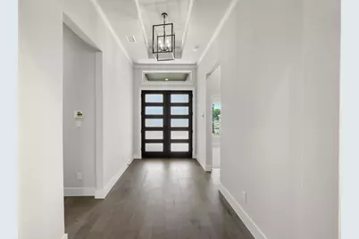 7104 Seagrove Court, Grand Prairie, TX 75054 - Photo 2