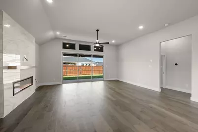 7104 Seagrove Court, Grand Prairie, TX 75054 - Photo 14