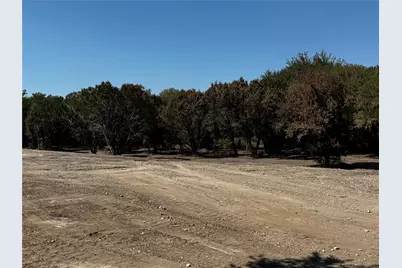 814 Meadow Creek Court, Cleburne, TX 76033 - Photo 8