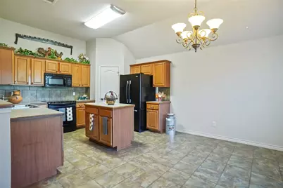 177 Lost Oak Drive, Azle, TX 76020 - Photo 12