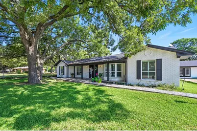 5100 Murphy Road, Sachse, TX 75048 - Photo 2