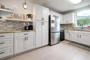 4544 N Shore Dr, The Colony, TX 75056 - Photo 4