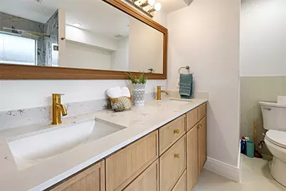 4544 N Shore Drive, The Colony, TX 75056 - Photo 12