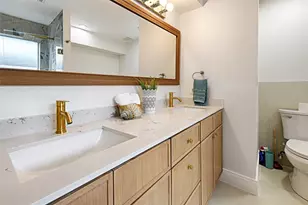 4544 N Shore Dr, The Colony, TX 75056 - Photo 12