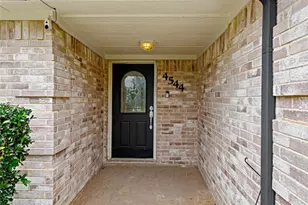 4544 N Shore Dr, The Colony, TX 75056 - Photo 2