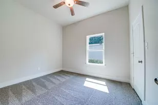 1044 W Ford St, Denison, TX 75020 - Photo 18