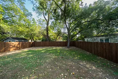 1044 W Ford Street, Denison, TX 75020 - Photo 24