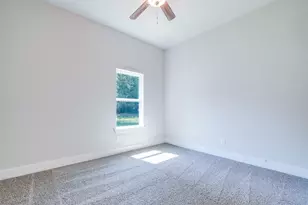 1044 W Ford St, Denison, TX 75020 - Photo 20