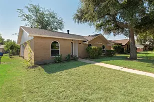 9324 County View Rd, Dallas, TX 75249 - Photo 4