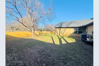 1109 Simpson Terrace, Bedford, TX 76021 - Photo 4