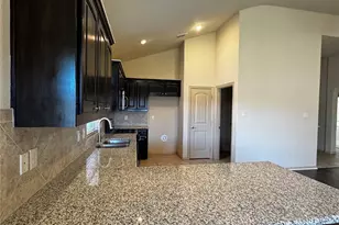 2604 Triangle Leaf Dr, Fort Worth, TX 76244 - Photo 4