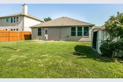 1223 Mockingbird Drive, Aubrey, TX 76227 - Photo 18