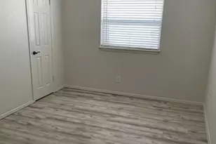 2729 Hurstview Dr, Hurst, TX 76054 - Photo 2