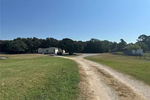 1546 Co Rd 123, Gainesville, TX 76240 - Photo 4