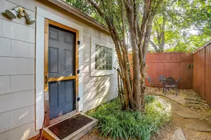 4231 S Cresthaven Rd, Dallas, TX 75209 - Photo 26