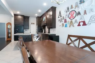 1808 Pedernales St, Burleson, TX 76028 - Photo 22