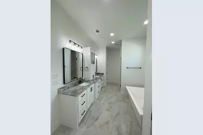 1484 Dixie Estates Way, Whitesboro, TX 76273 - Photo 6