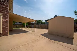 1157 Whistle Stop Dr, Saginaw, TX 76131 - Photo 30