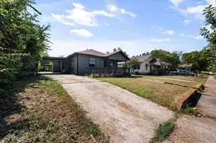 1038 E Maddox Ave, Fort Worth, TX 76104 - Photo 2