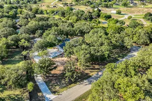 249 Wandering Ln, Weatherford, TX 76086 - Photo 40