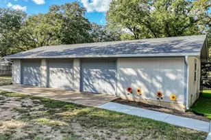 249 Wandering Ln, Weatherford, TX 76086 - Photo 36