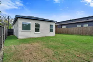 1890 Stuart, Greenville, TX 75401 - Photo 28