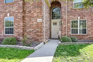 12408 Shale Dr, Fort Worth, TX 76244 - Photo 2