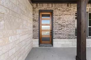 808 Westover Dr, Van Alstyne, TX 75495 - Photo 8