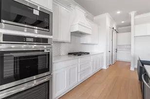 808 Westover Dr, Van Alstyne, TX 75495 - Photo 22