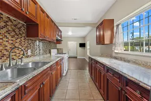 3124 Reynolds Ave, Dallas, TX 75223 - Photo 6