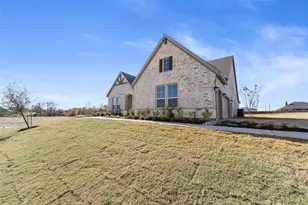 810 Westover Dr, Van Alstyne, TX 75495 - Photo 6
