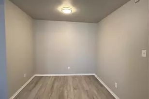 1435 N Bluegrove Rd, Dallas, TX 75134 - Photo 4