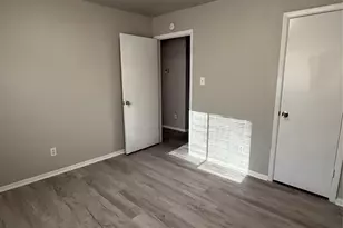 1435 N Bluegrove Rd, Dallas, TX 75134 - Photo 10