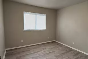 1435 N Bluegrove Rd, Dallas, TX 75134 - Photo 8