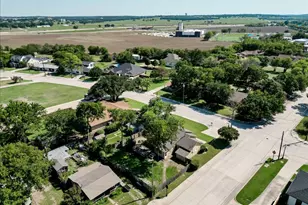 401 Main St, Roanoke, TX 76262 - Photo 8