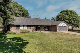 101 Meadow Ct, Weatherford, TX 76086 - Photo 2