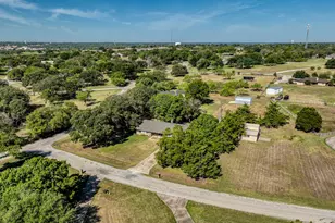 101 Meadow Ct, Weatherford, TX 76086 - Photo 36